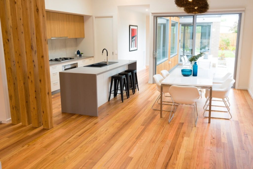 DKR Builders | 85 x 12mm Tasmanian Oak Flooring