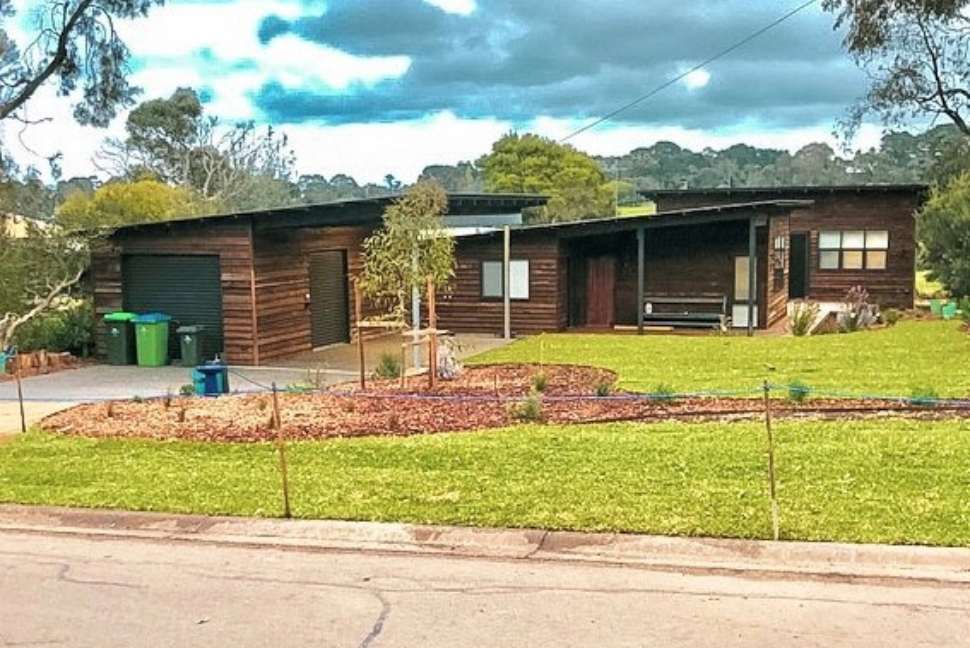 Spotted Gum Timber Weatherboards